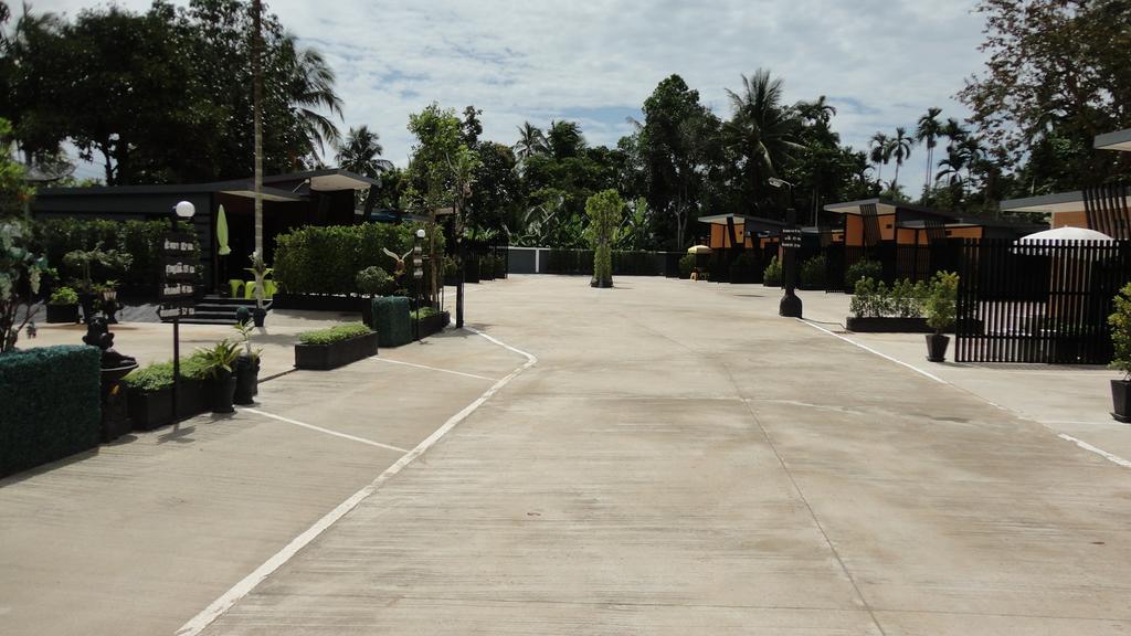 Love You Resort Chumphon Eksteriør bilde